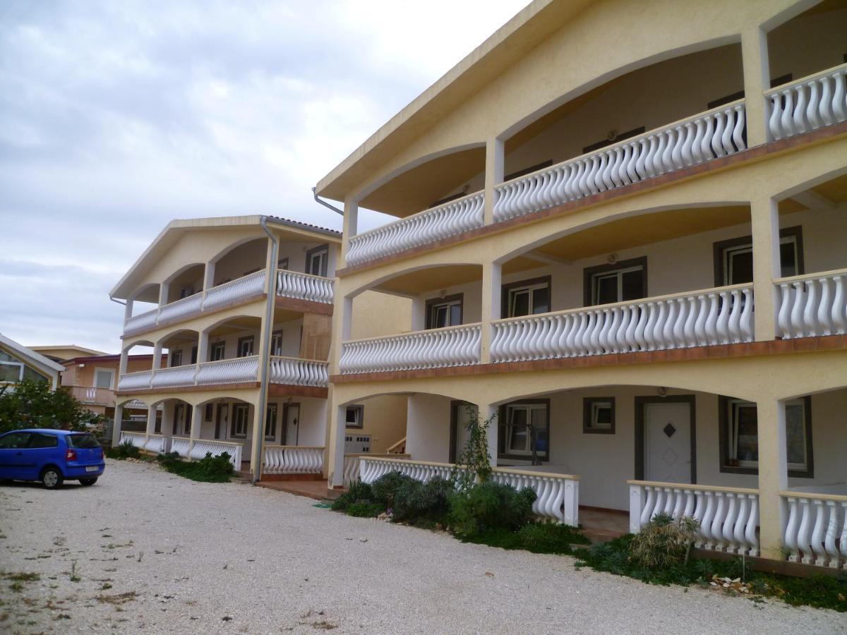 Apartments By The Sea Vir - 13104 Exterior foto